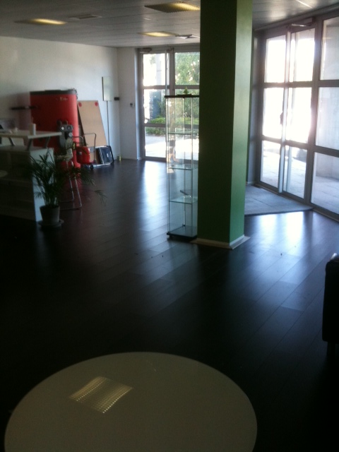 bureau a louer aix les milles